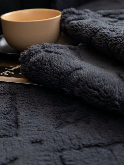 Chunky Knit Winter Sofa Cover in Warm Tones
